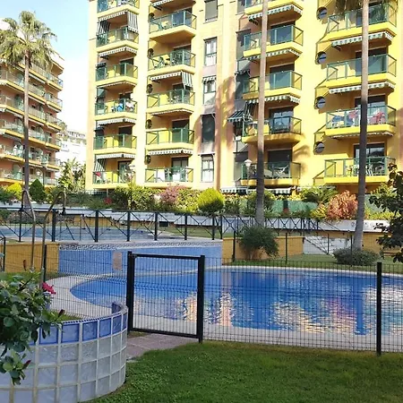 Impresionante Primera Linea De Playa, Bajondillo Beach Torremolinos Exterior photo